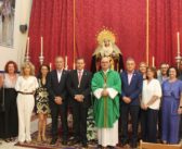 La Hermandad del Rescate homenajea al Colegio de Enfermería de Málaga por su 125 aniversario fundacional